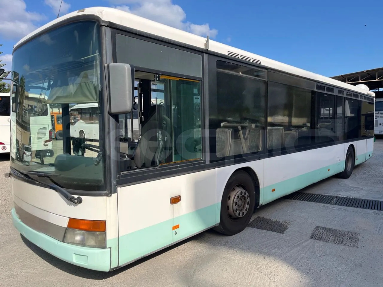 Setra S315 - Prigradski autobus: slika Setra S315 - Prigradski autobus Setra S315 - Prigradski autobus: slika Setra S315 - Prigradski autobus