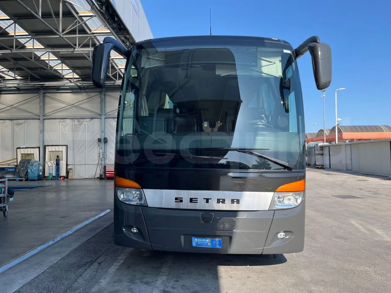 Setra S415 - Turistički autobus: slika Setra S415 - Turistički autobus Setra S415 - Turistički autobus: slika Setra S415 - Turistički autobus