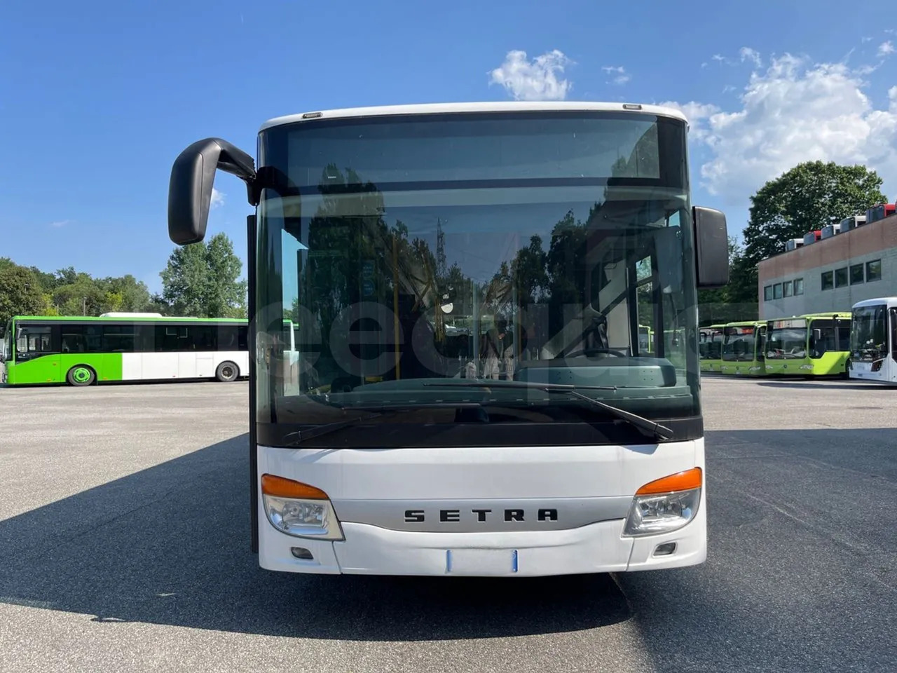 Setra S415 - Gradski autobus: slika Setra S415 - Gradski autobus Setra S415 - Gradski autobus: slika Setra S415 - Gradski autobus