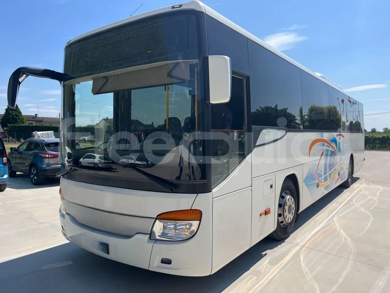 Setra S415 - Turistički autobus: slika Setra S415 - Turistički autobus Setra S415 - Turistički autobus: slika Setra S415 - Turistički autobus