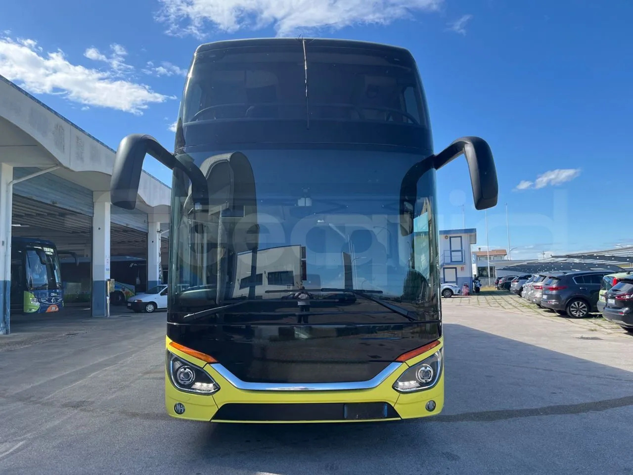 Setra S531 - Turistički autobus: slika Setra S531 - Turistički autobus Setra S531 - Turistički autobus: slika Setra S531 - Turistički autobus