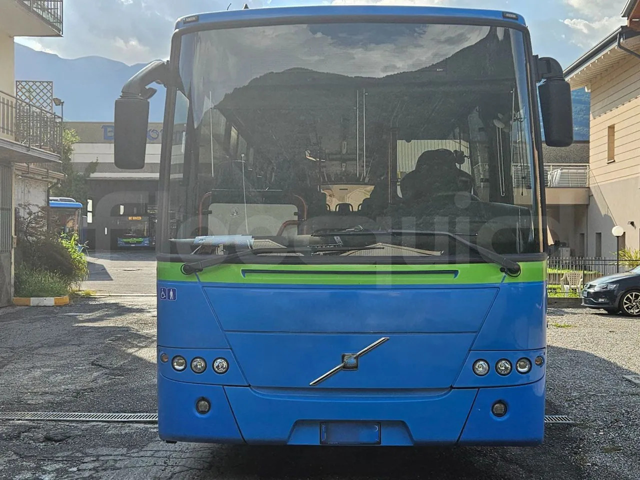 Volvo 8700B12B - Prigradski autobus: slika Volvo 8700B12B - Prigradski autobus Volvo 8700B12B - Prigradski autobus: slika Volvo 8700B12B - Prigradski autobus