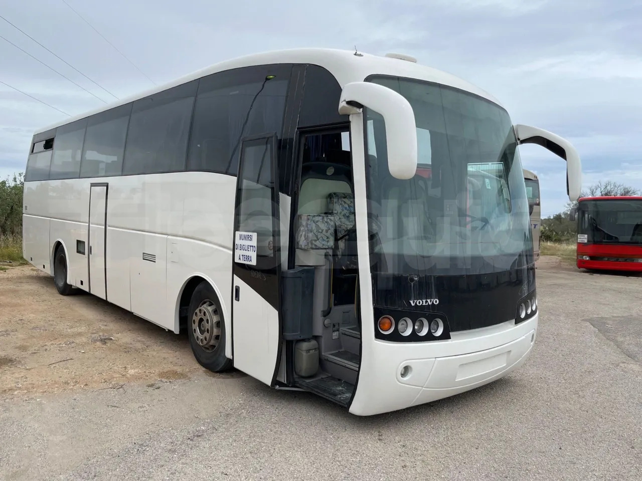 Volvo B12 - Turistički autobus: slika Volvo B12 - Turistički autobus Volvo B12 - Turistički autobus: slika Volvo B12 - Turistički autobus