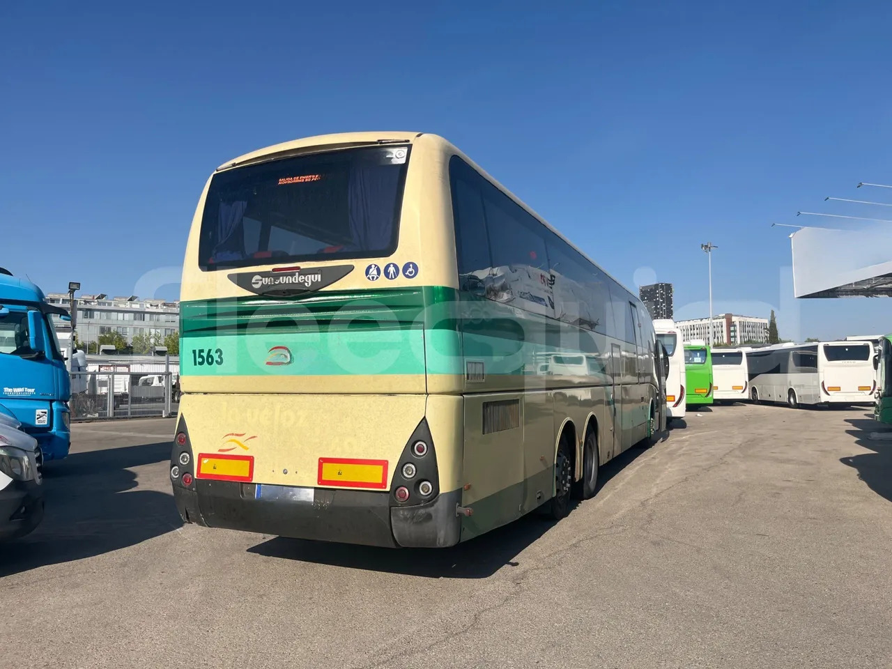 Turistički autobus Volvo B12B: slika Turistički autobus Volvo B12B