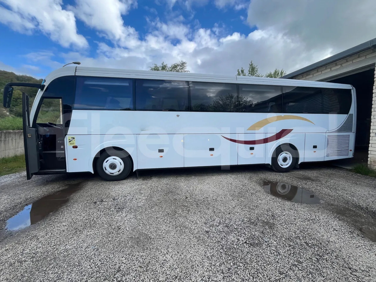 Turistički autobus Volvo Barbi Genesis: slika Turistički autobus Volvo Barbi Genesis