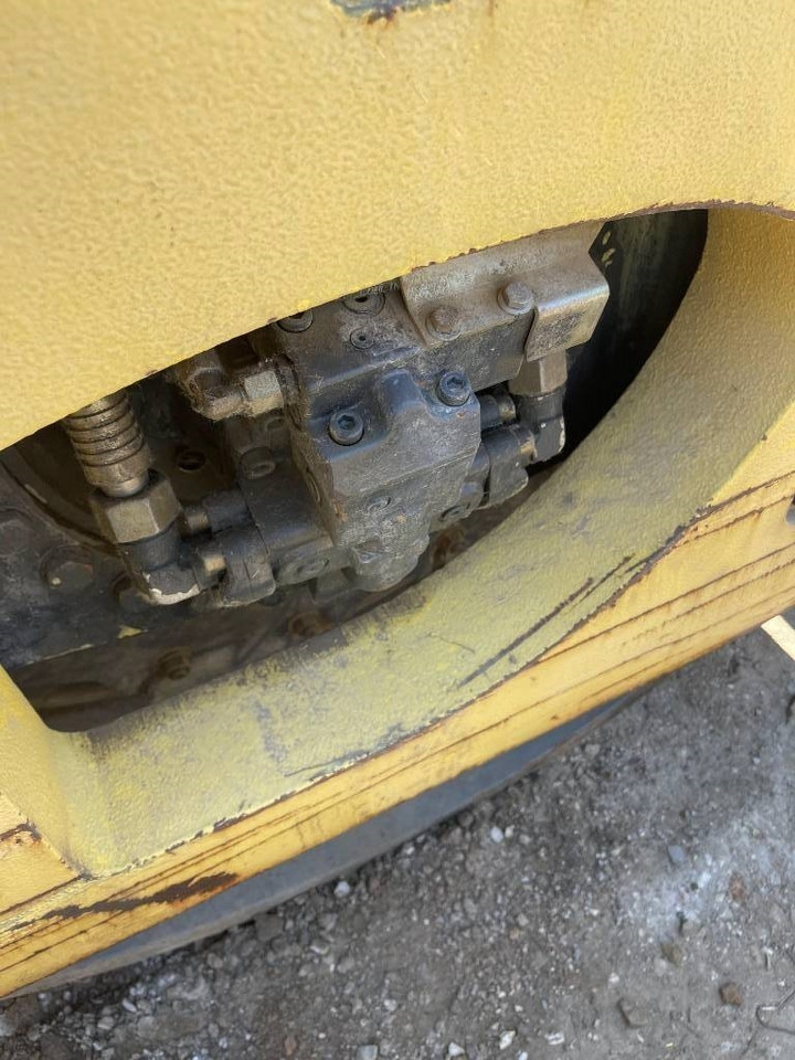 Bomag 226-4 - Kompaktor: slika Bomag 226-4 - Kompaktor Bomag 226-4 - Kompaktor: slika Bomag 226-4 - Kompaktor