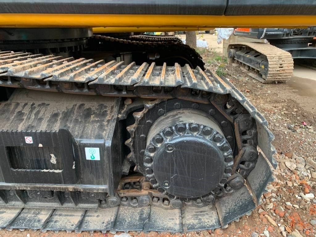 Bager gusjeničar CAT 336 D: slika Bager gusjeničar CAT 336 D