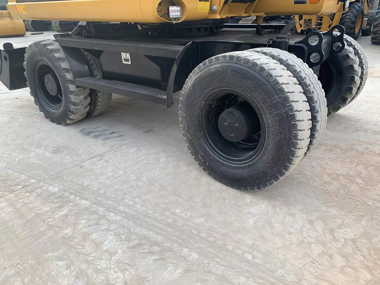 CATERPILLAR 315D - Bager na kotačima: slika CATERPILLAR 315D - Bager na kotačima CATERPILLAR 315D - Bager na kotačima: slika CATERPILLAR 315D - Bager na kotačima