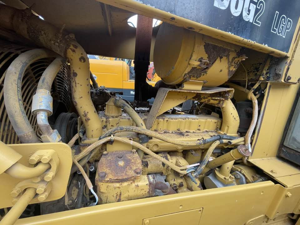 Caterpillar D6G2 LGP - Buldožer: slika Caterpillar D6G2 LGP - Buldožer Caterpillar D6G2 LGP - Buldožer: slika Caterpillar D6G2 LGP - Buldožer