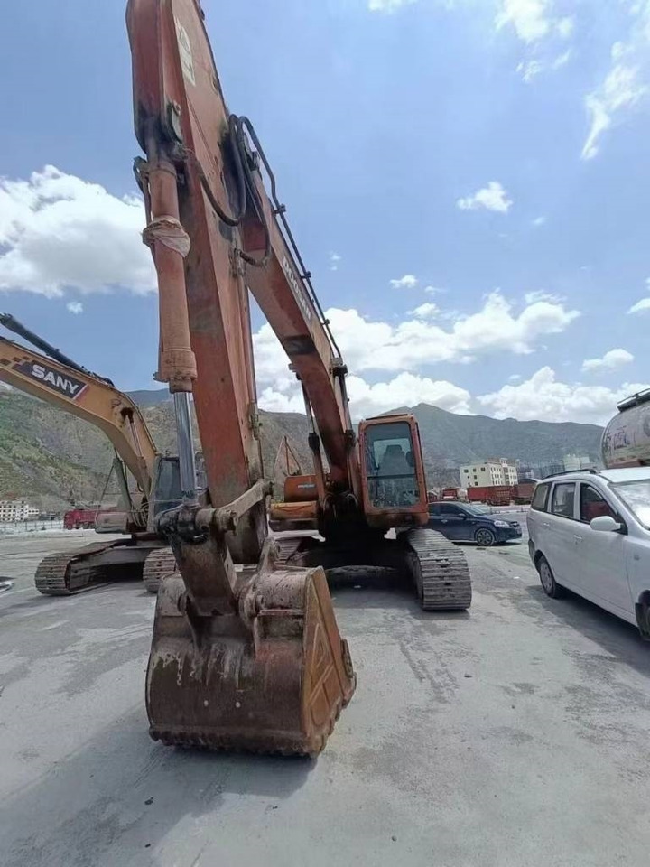 Doosan DX 225 DH225LC-9 - Bager gusjeničar: slika Doosan DX 225 DH225LC-9 - Bager gusjeničar Doosan DX 225 DH225LC-9 - Bager gusjeničar: slika Doosan DX 225 DH225LC-9 - Bager gusjeničar