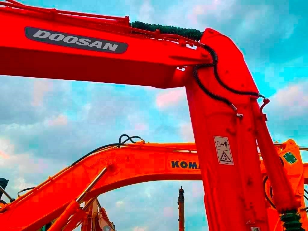 Doosan DX 225 LC  - Bager gusjeničar: slika Doosan DX 225 LC  - Bager gusjeničar Doosan DX 225 LC  - Bager gusjeničar: slika Doosan DX 225 LC  - Bager gusjeničar