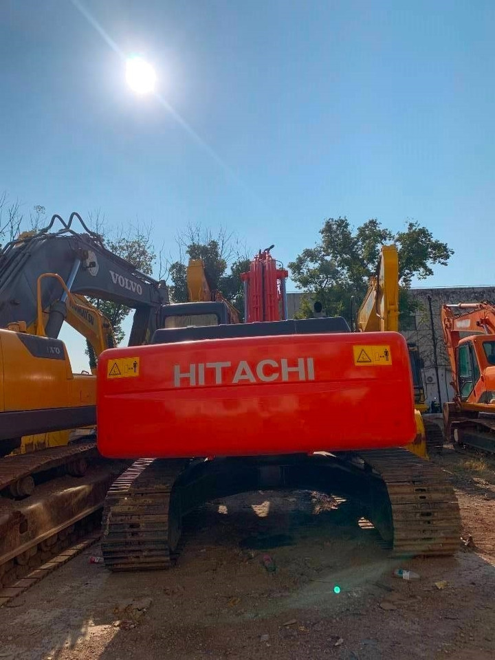 Hitachi Zaxis 240 - Bager gusjeničar: slika Hitachi Zaxis 240 - Bager gusjeničar Hitachi Zaxis 240 - Bager gusjeničar: slika Hitachi Zaxis 240 - Bager gusjeničar