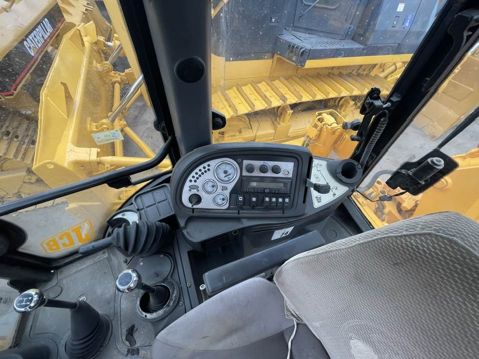 Rovokopač-utovarivač JCB 3CX: slika Rovokopač-utovarivač JCB 3CX Rovokopač-utovarivač JCB 3CX: slika Rovokopač-utovarivač JCB 3CX
