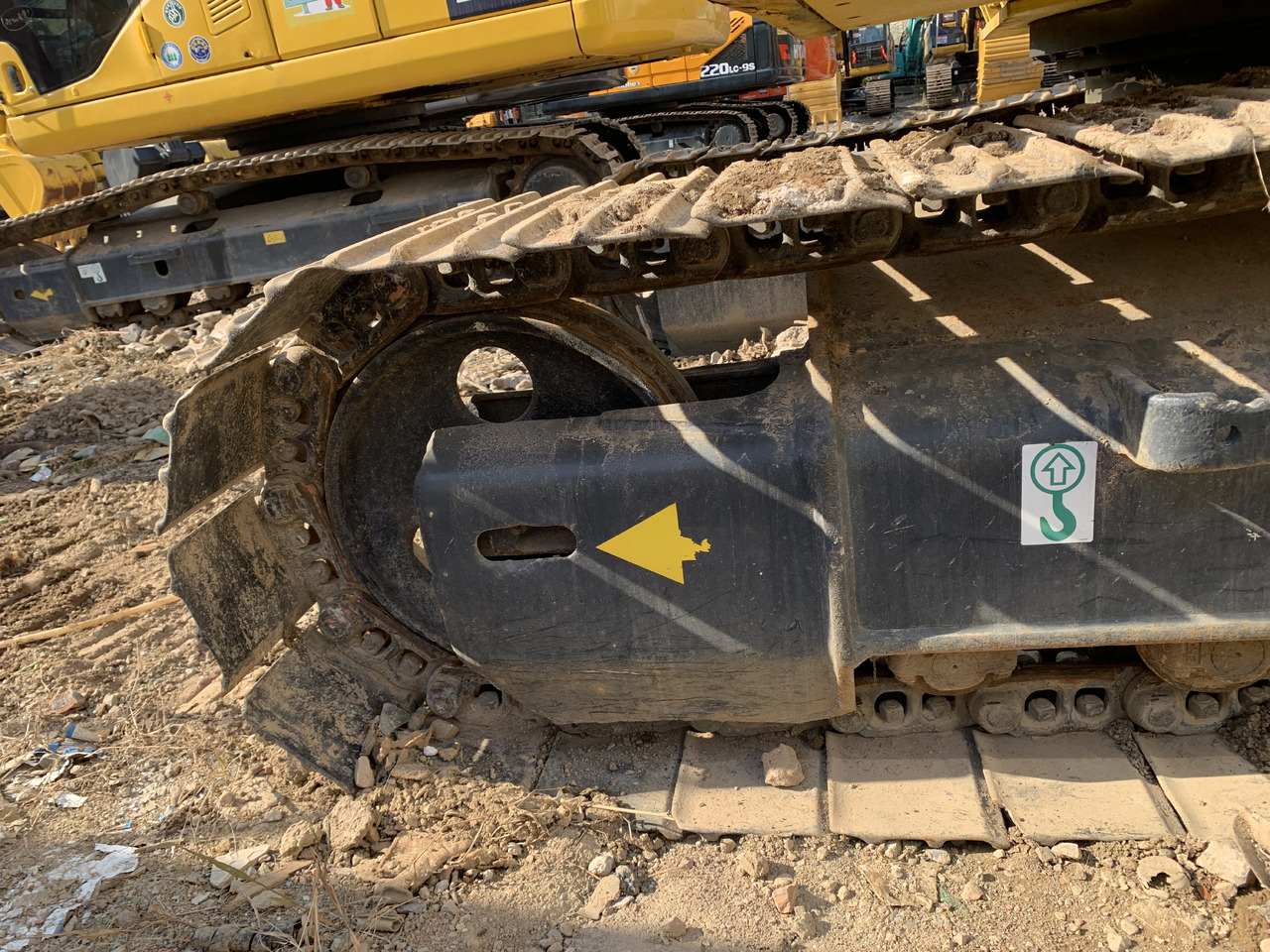 KOMATSU PC130 - Bager gusjeničar: slika KOMATSU PC130 - Bager gusjeničar KOMATSU PC130 - Bager gusjeničar: slika KOMATSU PC130 - Bager gusjeničar