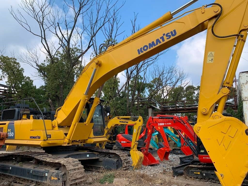 Komatsu PC 450 - Bager gusjeničar: slika Komatsu PC 450 - Bager gusjeničar Komatsu PC 450 - Bager gusjeničar: slika Komatsu PC 450 - Bager gusjeničar