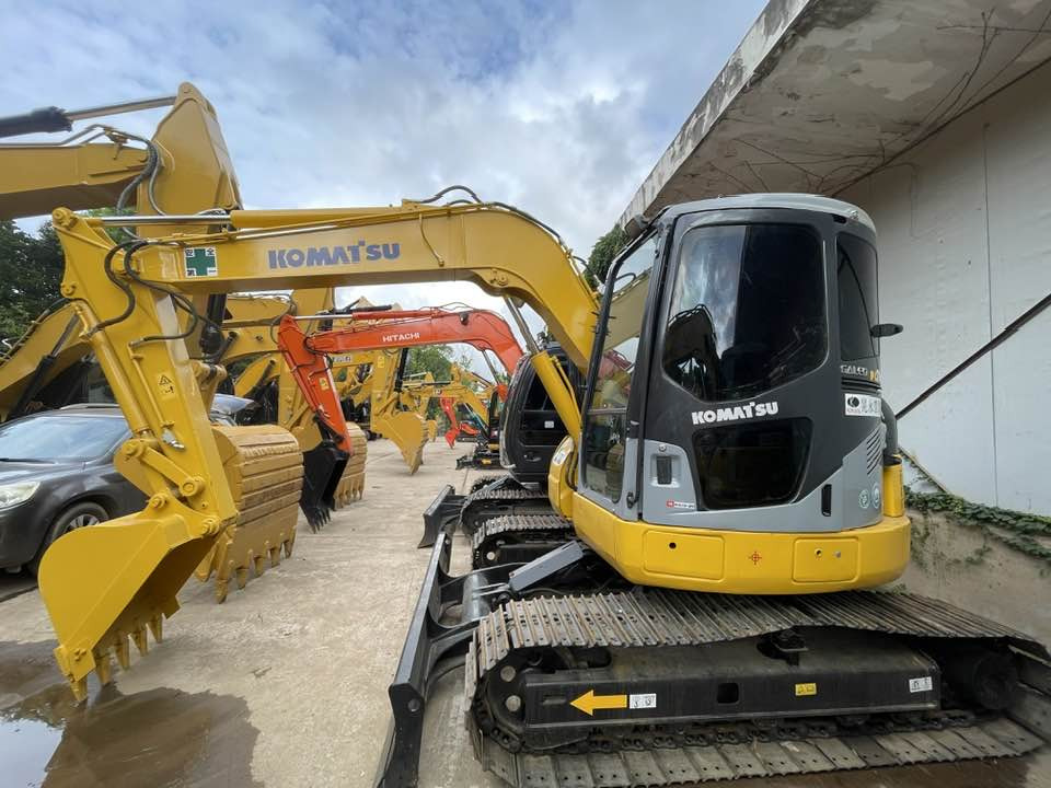 Komatsu PC78MR-6 - Mini bager: slika Komatsu PC78MR-6 - Mini bager Komatsu PC78MR-6 - Mini bager: slika Komatsu PC78MR-6 - Mini bager