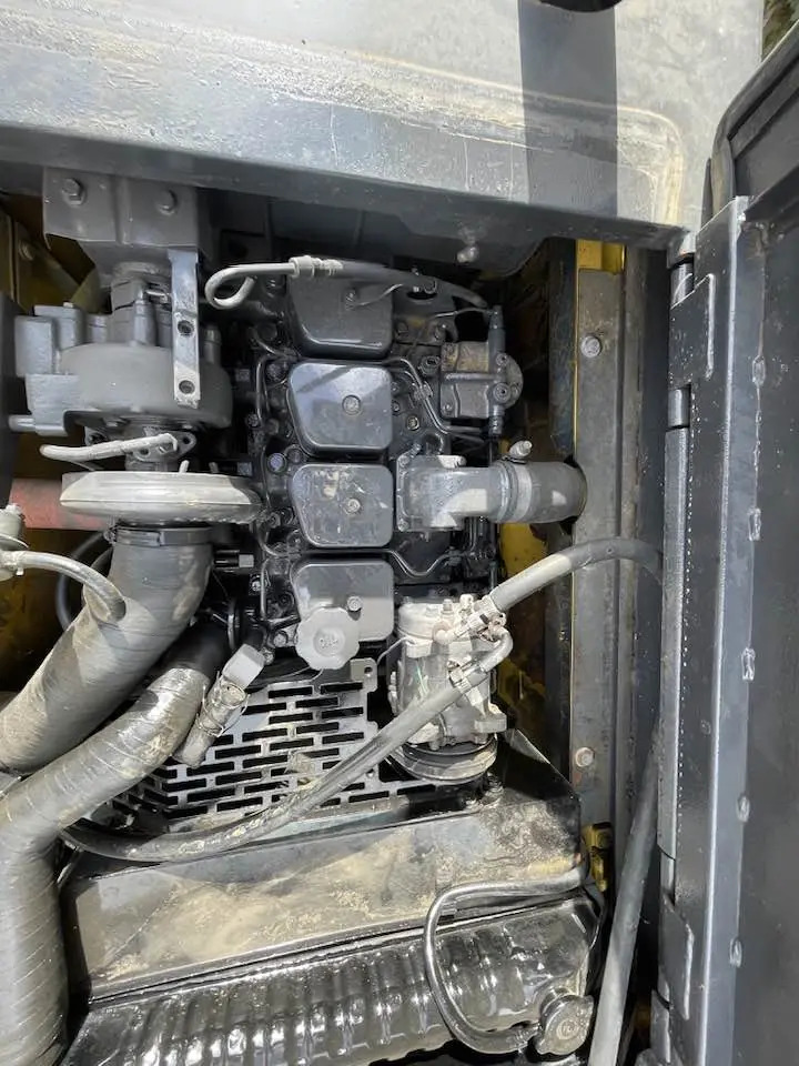 Komatsu PW160-11 - Bager na kotačima: slika Komatsu PW160-11 - Bager na kotačima Komatsu PW160-11 - Bager na kotačima: slika Komatsu PW160-11 - Bager na kotačima