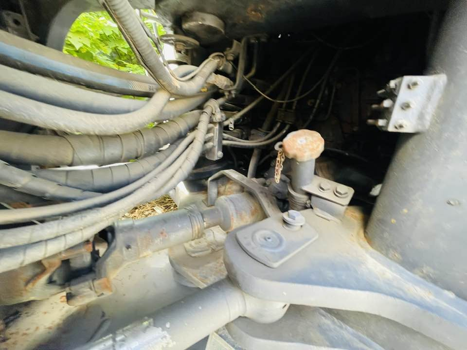 Komatsu WA470 - Utovarivač na kotačima: slika Komatsu WA470 - Utovarivač na kotačima Komatsu WA470 - Utovarivač na kotačima: slika Komatsu WA470 - Utovarivač na kotačima