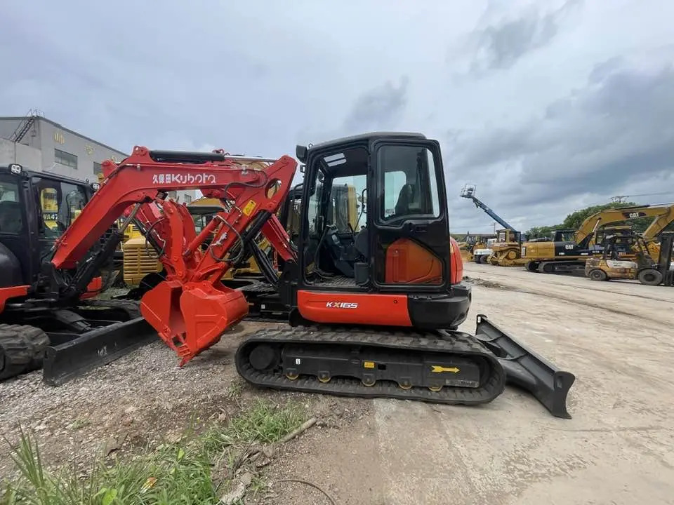 Kubota KX165-5 - Mini bager: slika Kubota KX165-5 - Mini bager Kubota KX165-5 - Mini bager: slika Kubota KX165-5 - Mini bager
