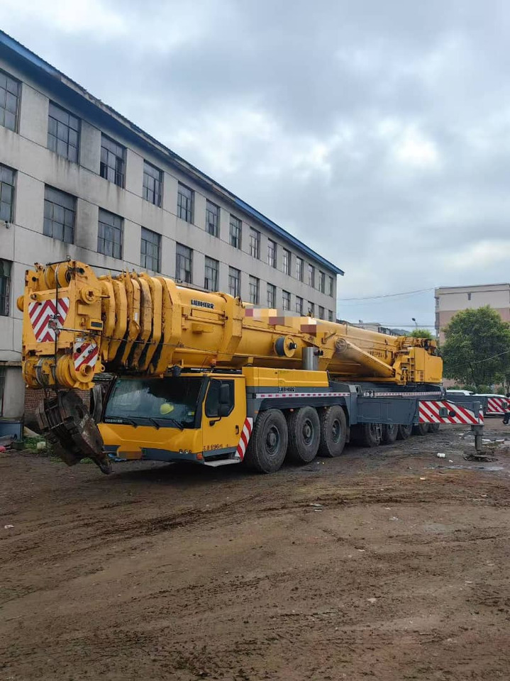 LIEBHERR LTM 1500-8.1 - Autodizalica za sve terene: slika LIEBHERR LTM 1500-8.1 - Autodizalica za sve terene LIEBHERR LTM 1500-8.1 - Autodizalica za sve terene: slika LIEBHERR LTM 1500-8.1 - Autodizalica za sve terene