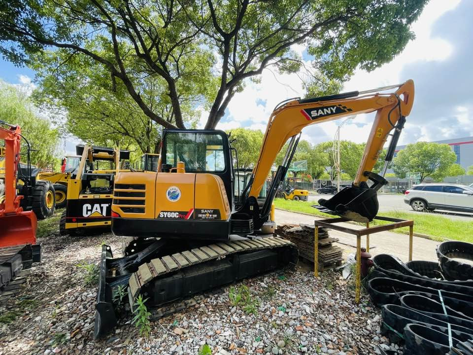 Mini bager SANY SY60C: slika Mini bager SANY SY60C