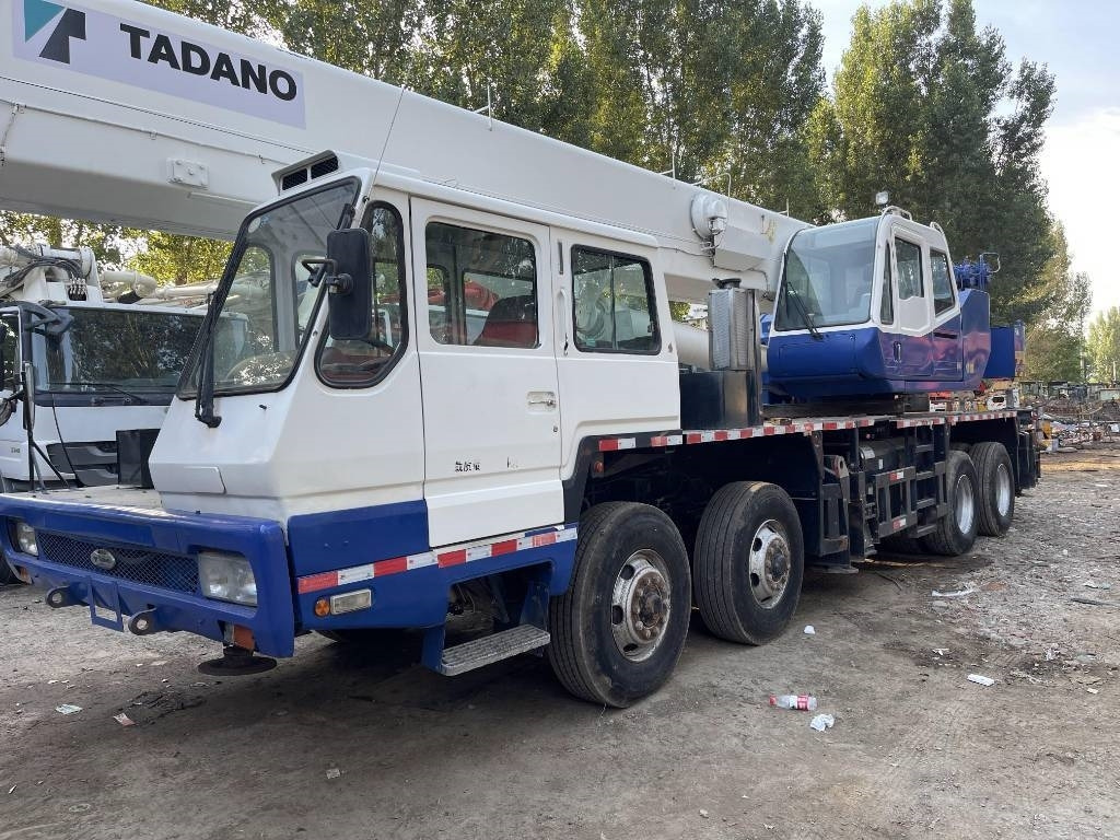 Tadano GT550 - Autodizalica za sve terene: slika Tadano GT550 - Autodizalica za sve terene Tadano GT550 - Autodizalica za sve terene: slika Tadano GT550 - Autodizalica za sve terene