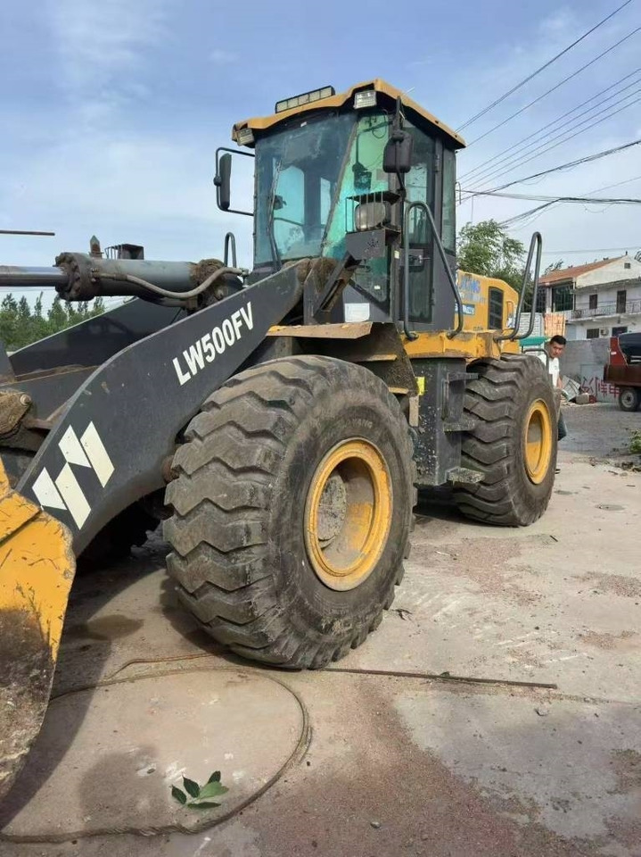 XCMG LW500FV - Utovarivač na kotačima: slika XCMG LW500FV - Utovarivač na kotačima XCMG LW500FV - Utovarivač na kotačima: slika XCMG LW500FV - Utovarivač na kotačima