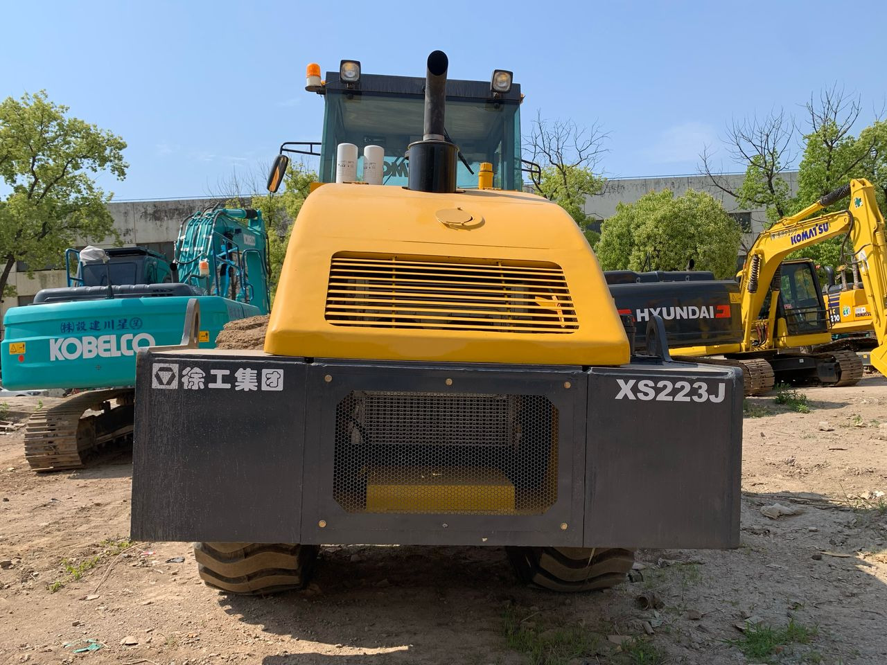 XCMG XS223J - Cestovni valjak: slika XCMG XS223J - Cestovni valjak XCMG XS223J - Cestovni valjak: slika XCMG XS223J - Cestovni valjak