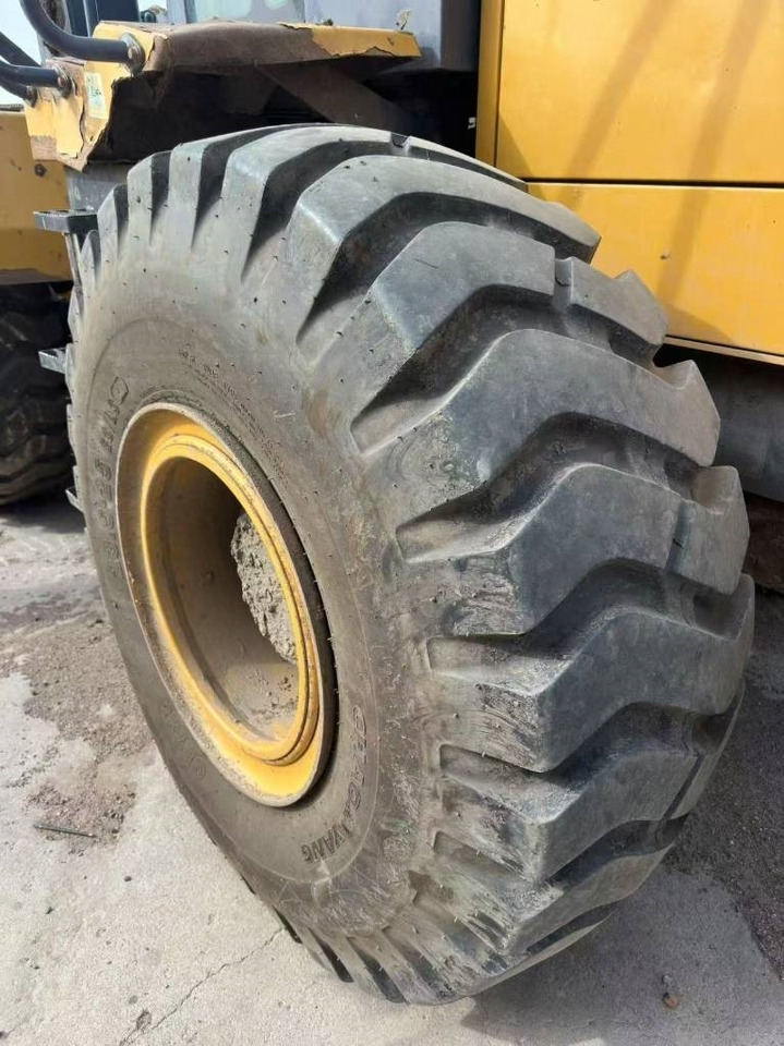 XCMG lw500fv - Utovarivač na kotačima: slika XCMG lw500fv - Utovarivač na kotačima XCMG lw500fv - Utovarivač na kotačima: slika XCMG lw500fv - Utovarivač na kotačima