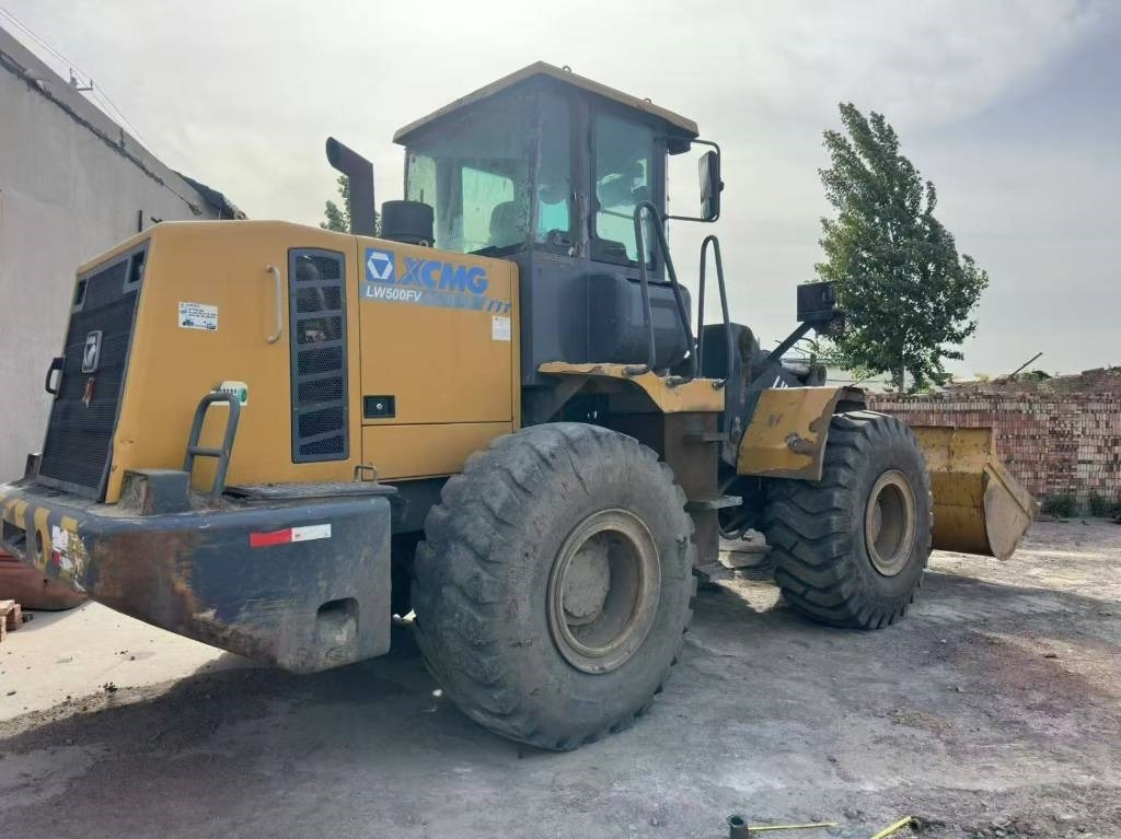 XCMG lw500fv - Utovarivač na kotačima: slika XCMG lw500fv - Utovarivač na kotačima XCMG lw500fv - Utovarivač na kotačima: slika XCMG lw500fv - Utovarivač na kotačima