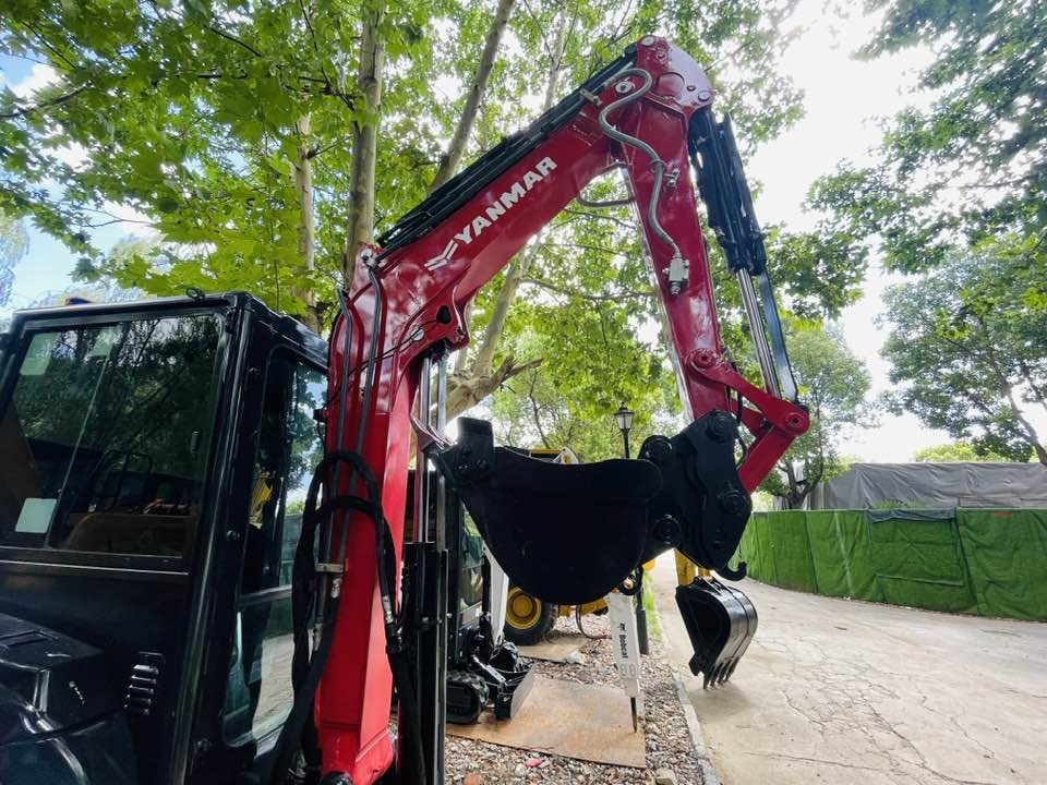 Yanmar ViO35 - Mini bager: slika Yanmar ViO35 - Mini bager Yanmar ViO35 - Mini bager: slika Yanmar ViO35 - Mini bager