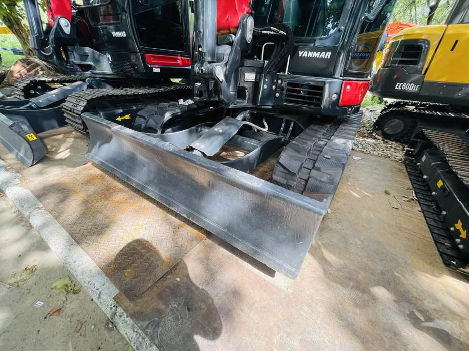 Yanmar ViO55 - Mini bager: slika Yanmar ViO55 - Mini bager Yanmar ViO55 - Mini bager: slika Yanmar ViO55 - Mini bager