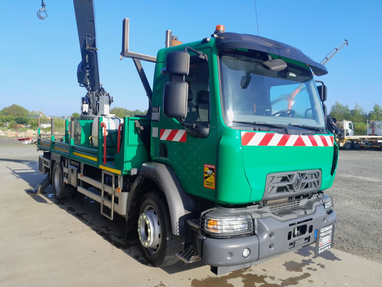 Renault D250.13 4x2 Others Truck - Kamion, Kamion s kranom: slika Renault D250.13 4x2 Others Truck - Kamion, Kamion s kranom Renault D250.13 4x2 Others Truck - Kamion, Kamion s kranom: slika Renault D250.13 4x2 Others Truck - Kamion, Kamion s kranom