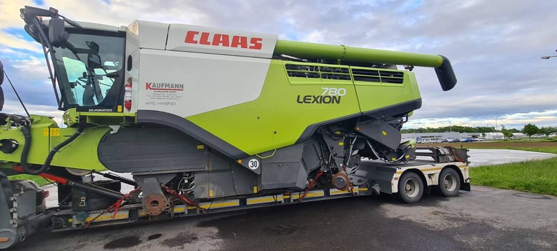 Claas Lexion 780 TT - Kombajn za žetvu: slika Claas Lexion 780 TT - Kombajn za žetvu Claas Lexion 780 TT - Kombajn za žetvu: slika Claas Lexion 780 TT - Kombajn za žetvu