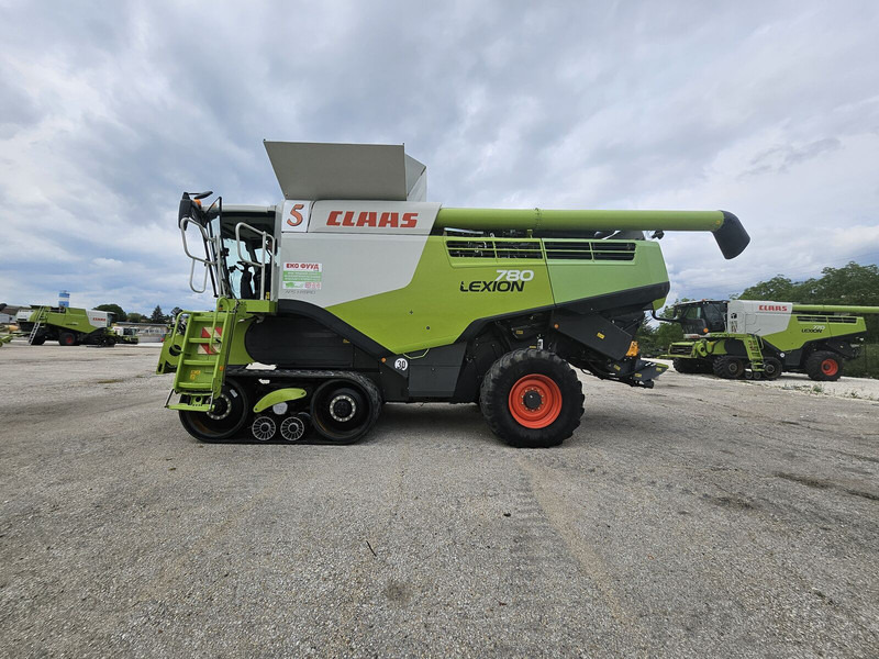 Claas Lexion 780 TT - Kombajn za žetvu: slika Claas Lexion 780 TT - Kombajn za žetvu Claas Lexion 780 TT - Kombajn za žetvu: slika Claas Lexion 780 TT - Kombajn za žetvu