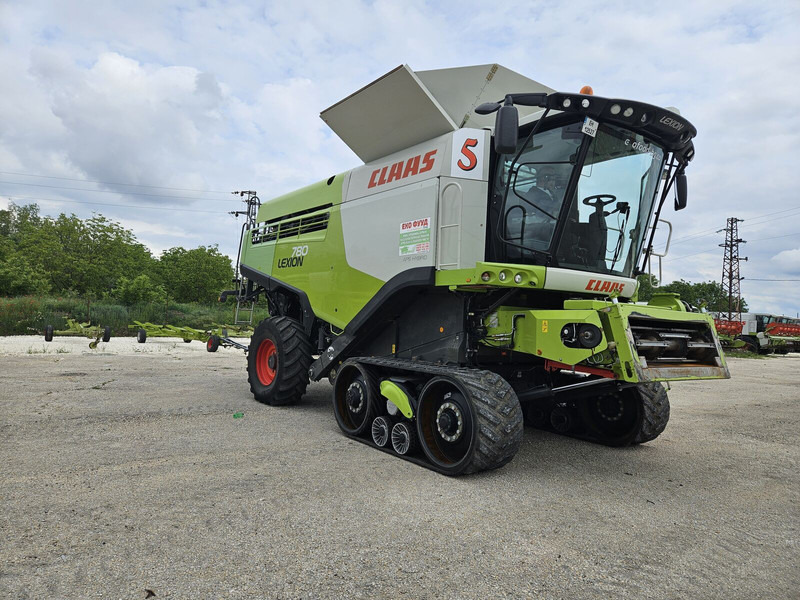 Claas Lexion 780 TT - Kombajn za žetvu: slika Claas Lexion 780 TT - Kombajn za žetvu Claas Lexion 780 TT - Kombajn za žetvu: slika Claas Lexion 780 TT - Kombajn za žetvu