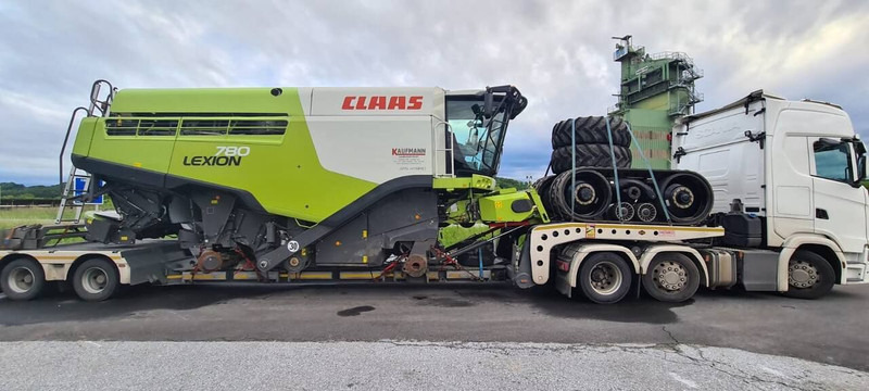 Claas Lexion 780 TT / VARIO 12m - Kombajn za žetvu: slika Claas Lexion 780 TT / VARIO 12m - Kombajn za žetvu Claas Lexion 780 TT / VARIO 12m - Kombajn za žetvu: slika Claas Lexion 780 TT / VARIO 12m - Kombajn za žetvu