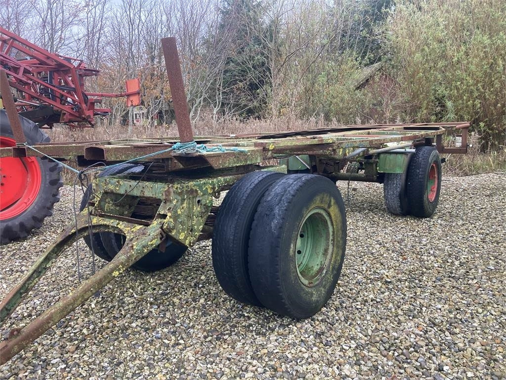 12 BIGBALLER - Prikolica za poljoprivredna gospodarstva: slika 12 BIGBALLER - Prikolica za poljoprivredna gospodarstva 12 BIGBALLER - Prikolica za poljoprivredna gospodarstva: slika 12 BIGBALLER - Prikolica za poljoprivredna gospodarstva