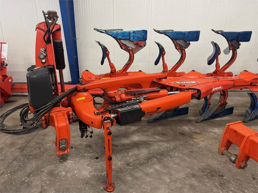 Kuhn VM L-NSH 5+1 ON LAND - Plug: slika Kuhn VM L-NSH 5+1 ON LAND - Plug Kuhn VM L-NSH 5+1 ON LAND - Plug: slika Kuhn VM L-NSH 5+1 ON LAND - Plug