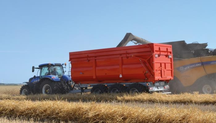 Mi SPC 24 - Nagibna prikolica za poljoprivredna gospodarstva/ Istovarivač: slika Mi SPC 24 - Nagibna prikolica za poljoprivredna gospodarstva/ Istovarivač Mi SPC 24 - Nagibna prikolica za poljoprivredna gospodarstva/ Istovarivač: slika Mi SPC 24 - Nagibna prikolica za poljoprivredna gospodarstva/ Istovarivač