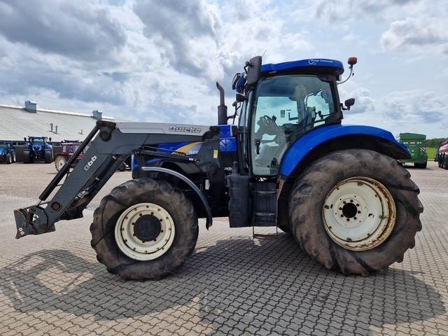 New Holland T6090RCSS SWII - Traktor: slika New Holland T6090RCSS SWII - Traktor New Holland T6090RCSS SWII - Traktor: slika New Holland T6090RCSS SWII - Traktor