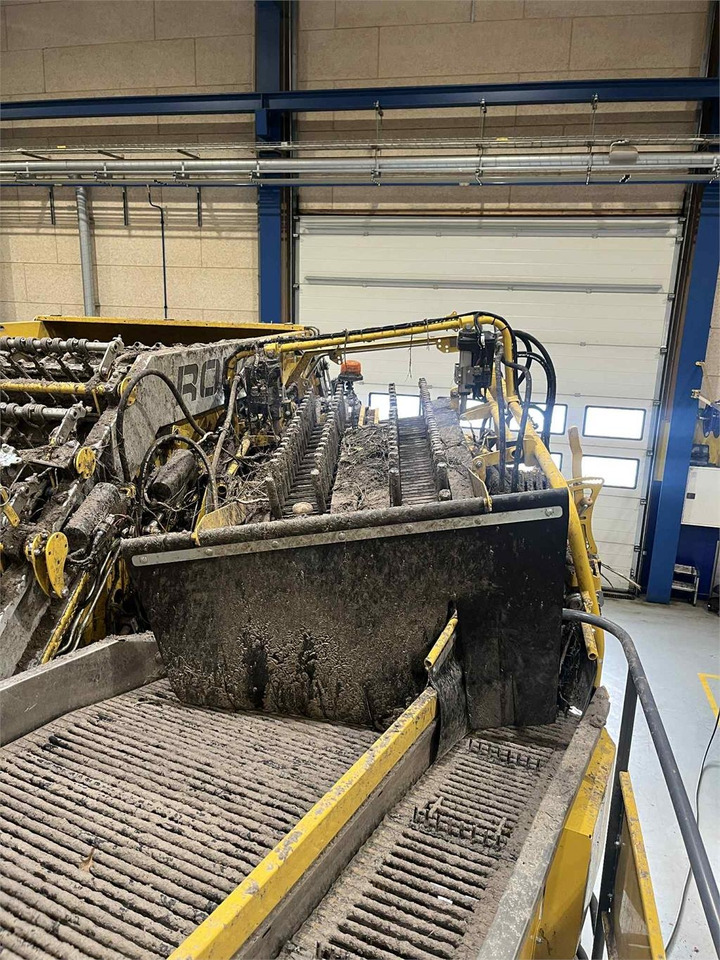 Ropa KEILER II WD CLASSIC - Kombajn za krumpir: slika Ropa KEILER II WD CLASSIC - Kombajn za krumpir Ropa KEILER II WD CLASSIC - Kombajn za krumpir: slika Ropa KEILER II WD CLASSIC - Kombajn za krumpir