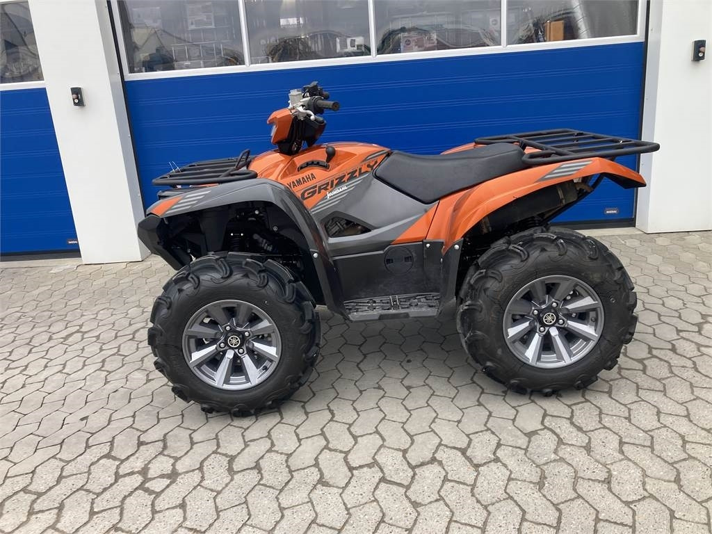 Yamaha YFM 700 GRIZZLY SE - ATV/ Quad vozilo: slika Yamaha YFM 700 GRIZZLY SE - ATV/ Quad vozilo Yamaha YFM 700 GRIZZLY SE - ATV/ Quad vozilo: slika Yamaha YFM 700 GRIZZLY SE - ATV/ Quad vozilo