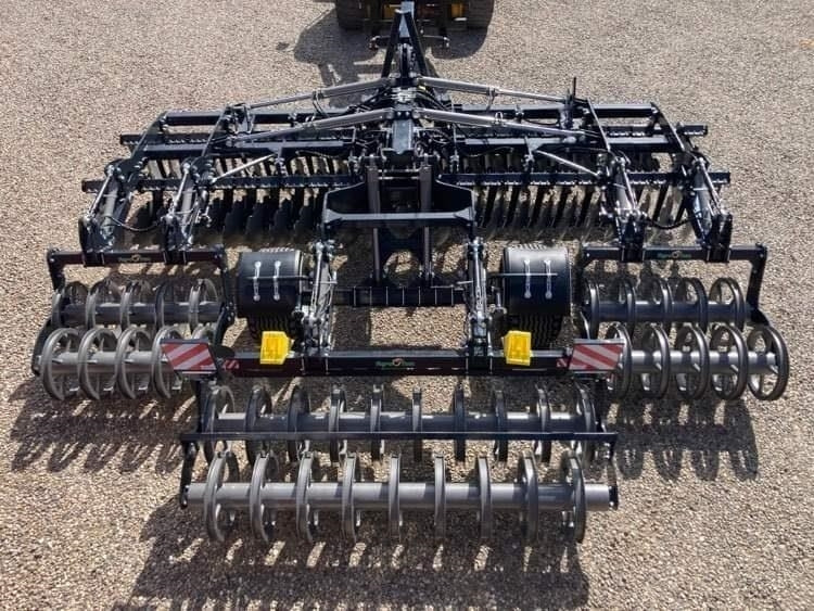 Agro - TOM 6 Meter discharve - Tanjurača: slika Agro - TOM 6 Meter discharve - Tanjurača Agro - TOM 6 Meter discharve - Tanjurača: slika Agro - TOM 6 Meter discharve - Tanjurača