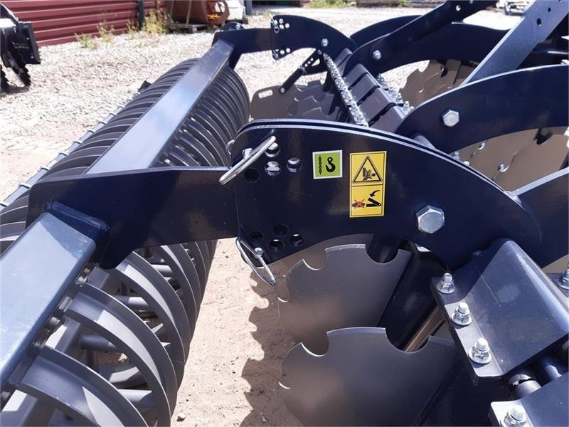 Agro-Tom 3 meters - Tanjurača: slika Agro-Tom 3 meters - Tanjurača Agro-Tom 3 meters - Tanjurača: slika Agro-Tom 3 meters - Tanjurača
