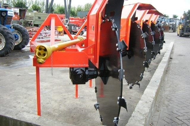 - - - BOXER D02 - Kultivator: slika - - - BOXER D02 - Kultivator - - - BOXER D02 - Kultivator: slika - - - BOXER D02 - Kultivator