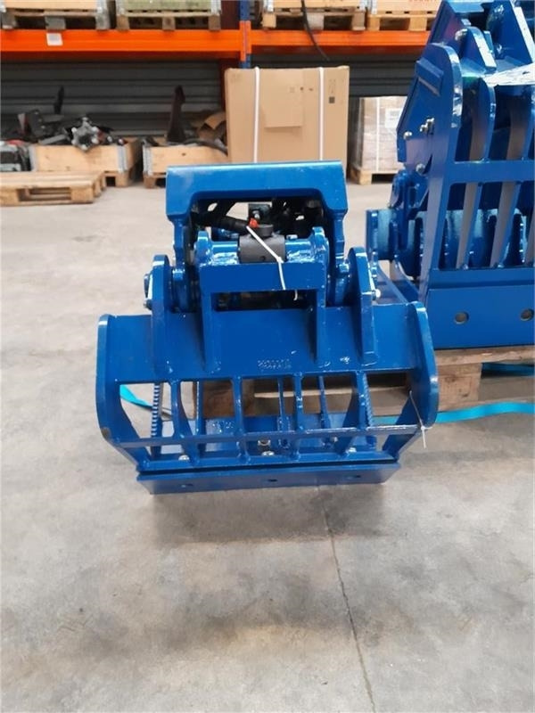 Daubjerg 2-3.5 tons - Grajfer: slika Daubjerg 2-3.5 tons - Grajfer Daubjerg 2-3.5 tons - Grajfer: slika Daubjerg 2-3.5 tons - Grajfer