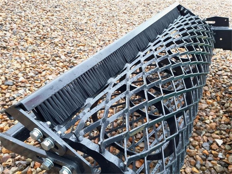 Dk-Tec - Oprema za obradu tla: slika Dk-Tec - Oprema za obradu tla Dk-Tec - Oprema za obradu tla: slika Dk-Tec - Oprema za obradu tla