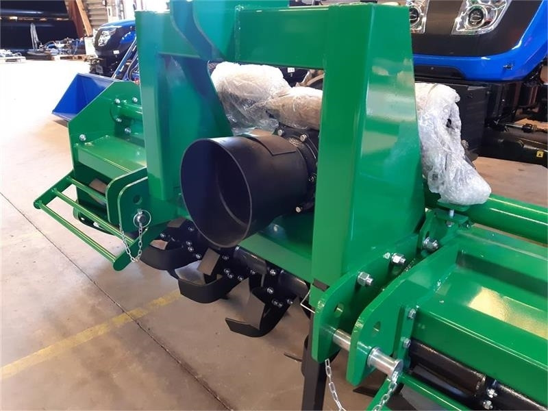 Dk-Tec fræser 2,3meter - Traktorska freza: slika Dk-Tec fræser 2,3meter - Traktorska freza Dk-Tec fræser 2,3meter - Traktorska freza: slika Dk-Tec fræser 2,3meter - Traktorska freza