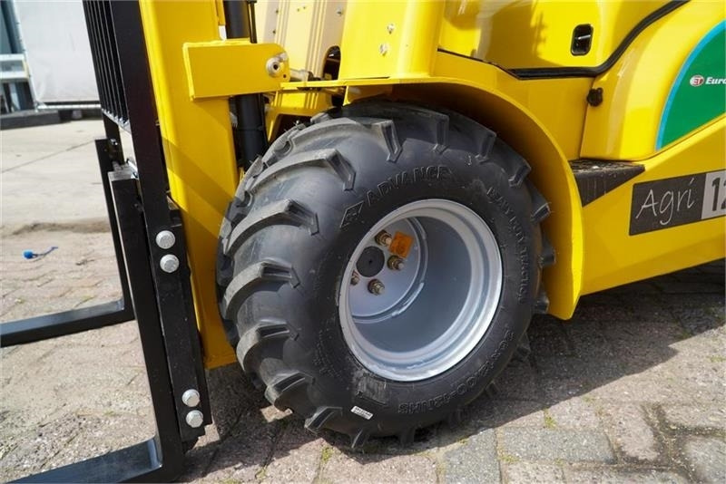 Eurotrac AGRI 12 Elektrisk - Električni viličar: slika Eurotrac AGRI 12 Elektrisk - Električni viličar Eurotrac AGRI 12 Elektrisk - Električni viličar: slika Eurotrac AGRI 12 Elektrisk - Električni viličar